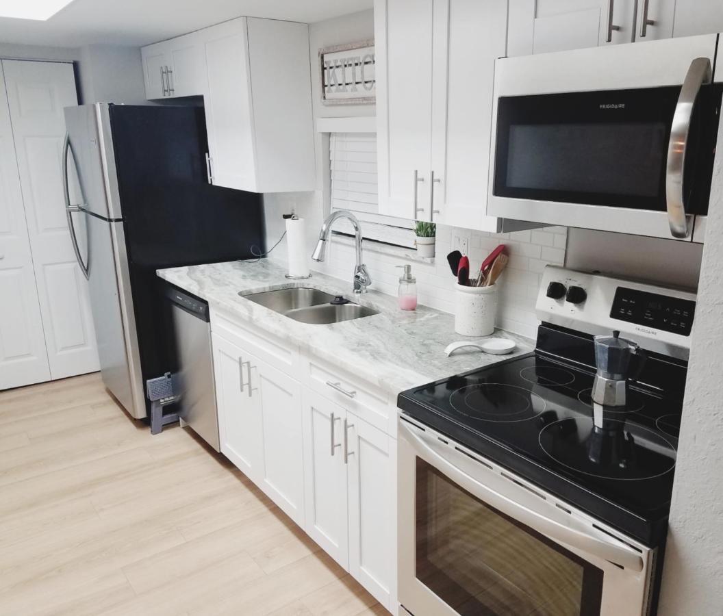 דירות טאמפה Cozy 3 Bed 2.5 Bath Located Near Busch Gardens מראה חיצוני תמונה