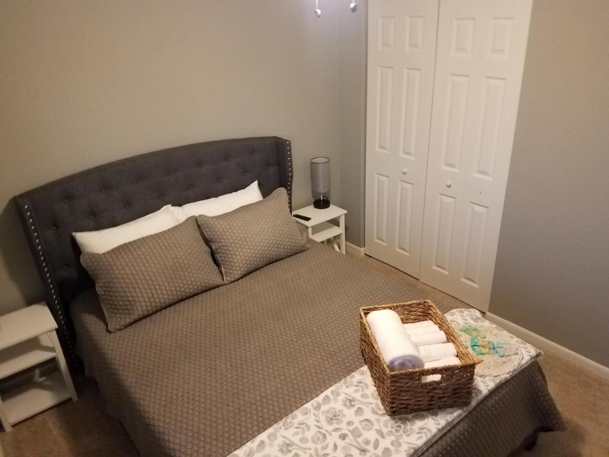 דירות טאמפה Cozy 3 Bed 2.5 Bath Located Near Busch Gardens מראה חיצוני תמונה